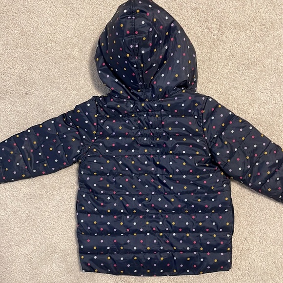 Toddler coat with cool bundle and travel feature. - Picture 2 of 5